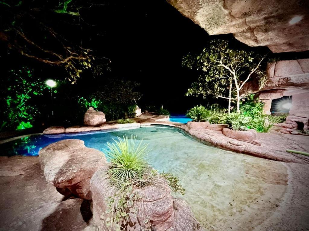 Casa De Guimaraes - Hotel Chapada dos Guimarães Exteriör bild